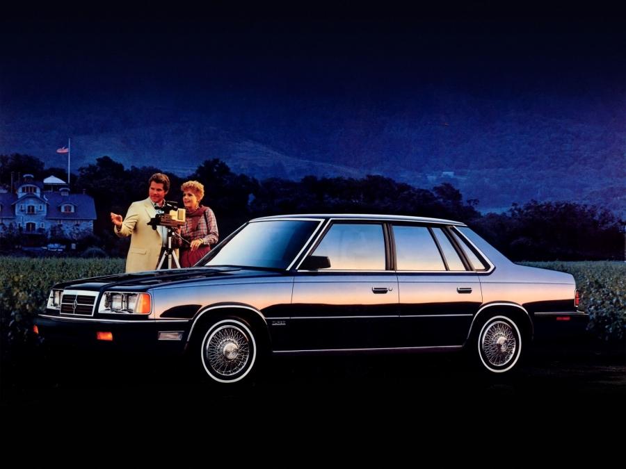  Dodge 600 1986 года  (фото 3 из 4)